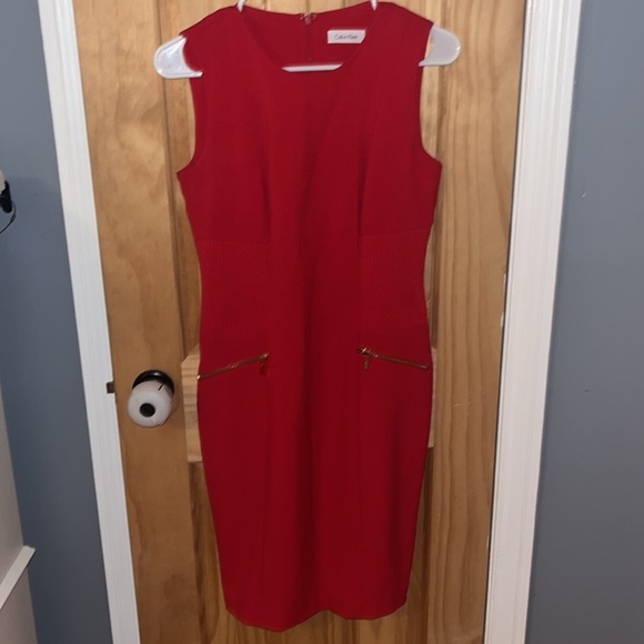 Size 4 Red Calvin Klein dress - Picture 2 of 3